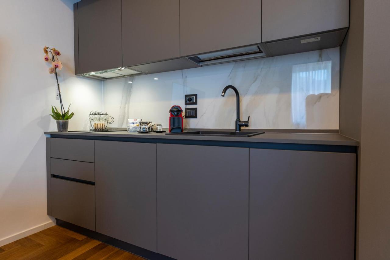B&Z Luxury Bed and Breakfast Bari Exteriör bild